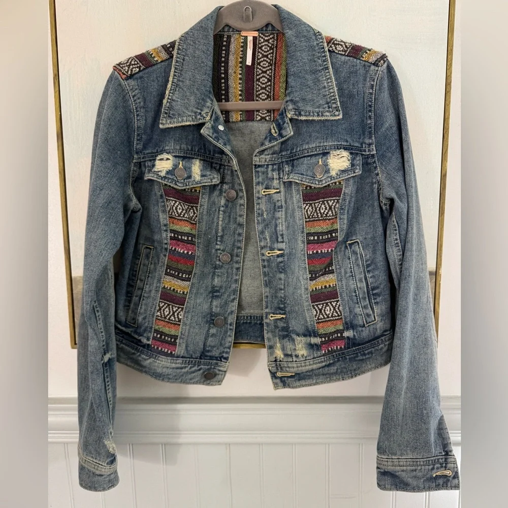 FREE PEOPLE Aztec Jean Jacket Stretch Paneled Bohemian Size 4